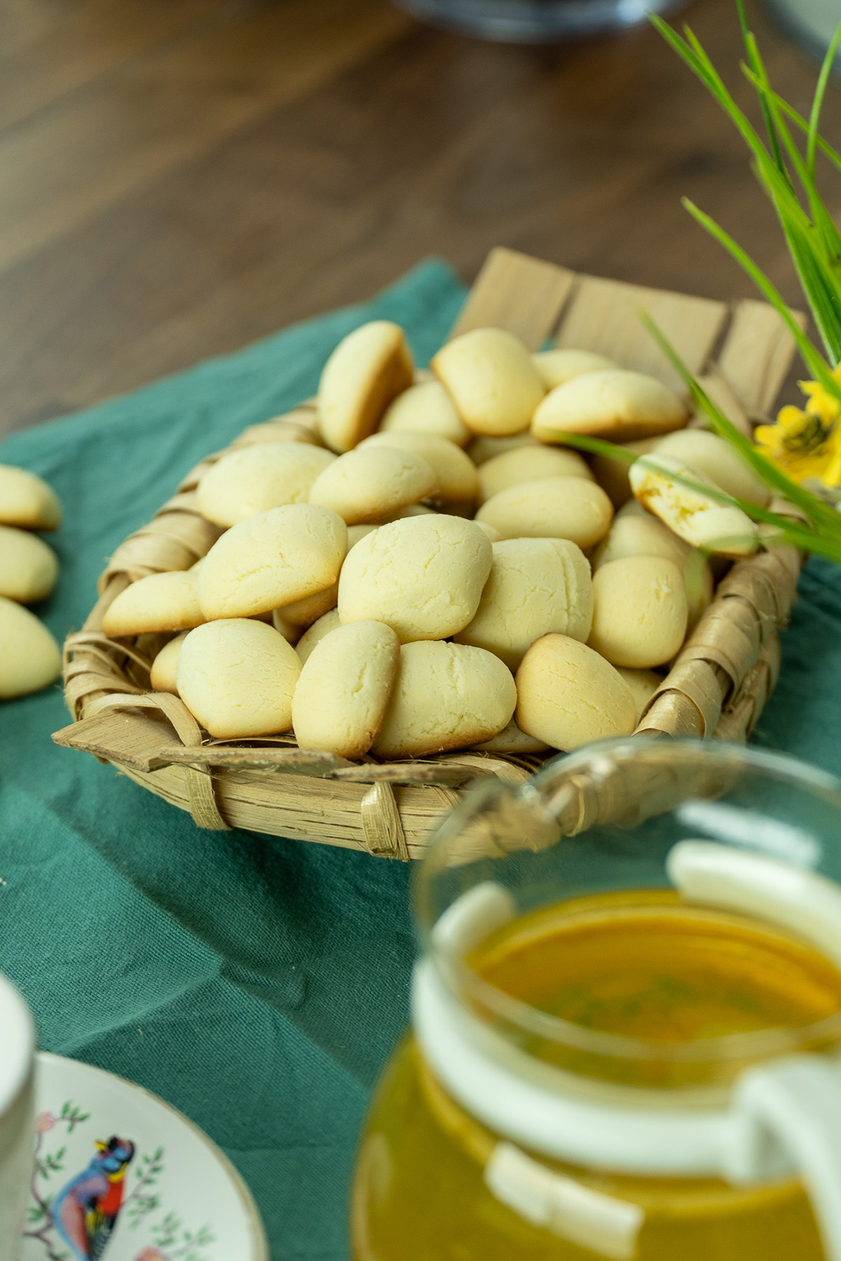 Sequilhos de limão siciliano prontos, empratados.