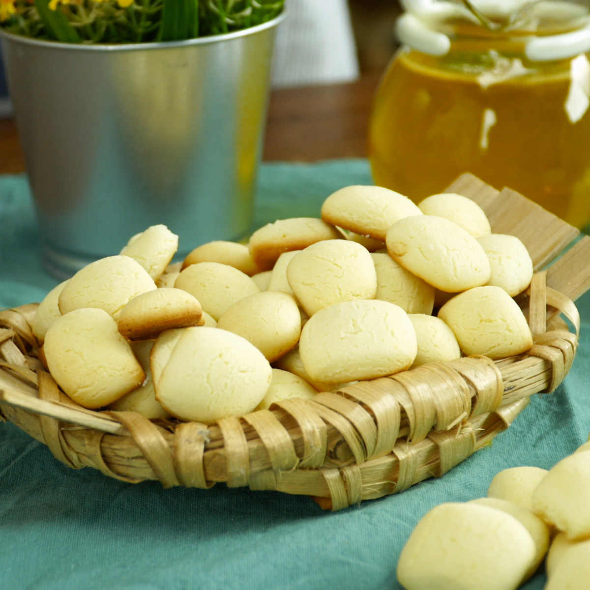 Sequilhos de limão siciliano prontos, empratados.