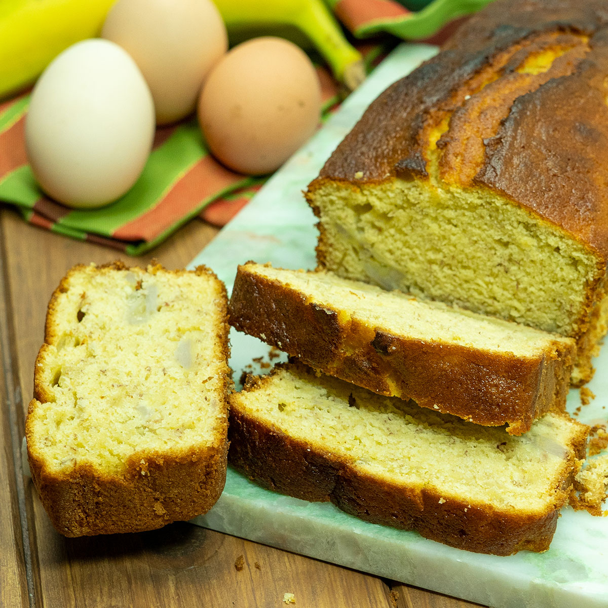 Fatias de bollo de banana