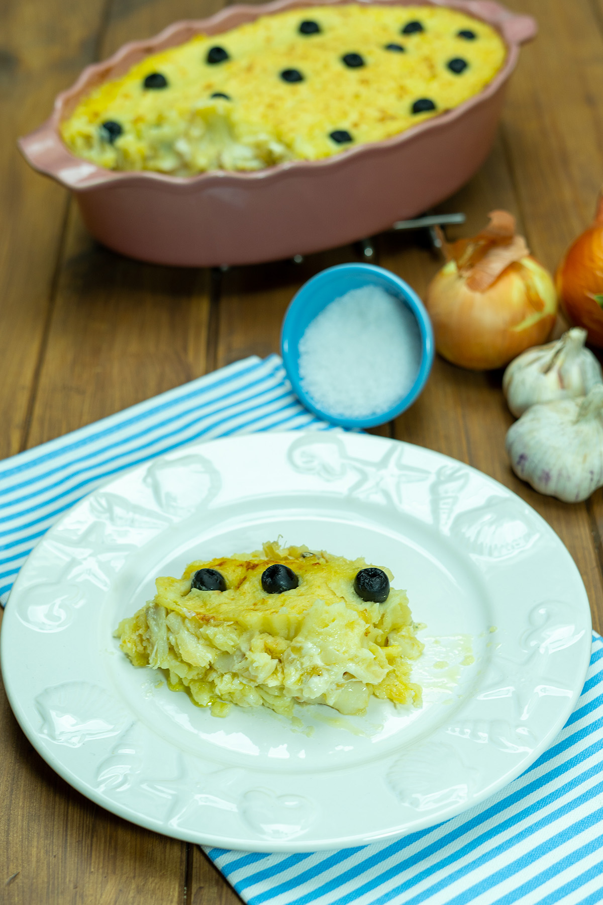 Empratamento de Bacalhau à Zé do Pipo sendo servido.