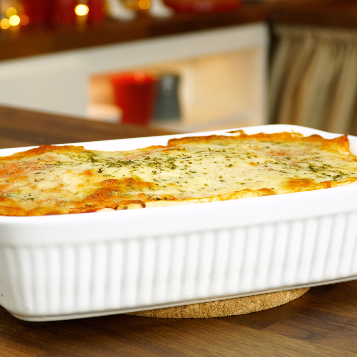 Lanchão de pizza assado pronto para ser servido.