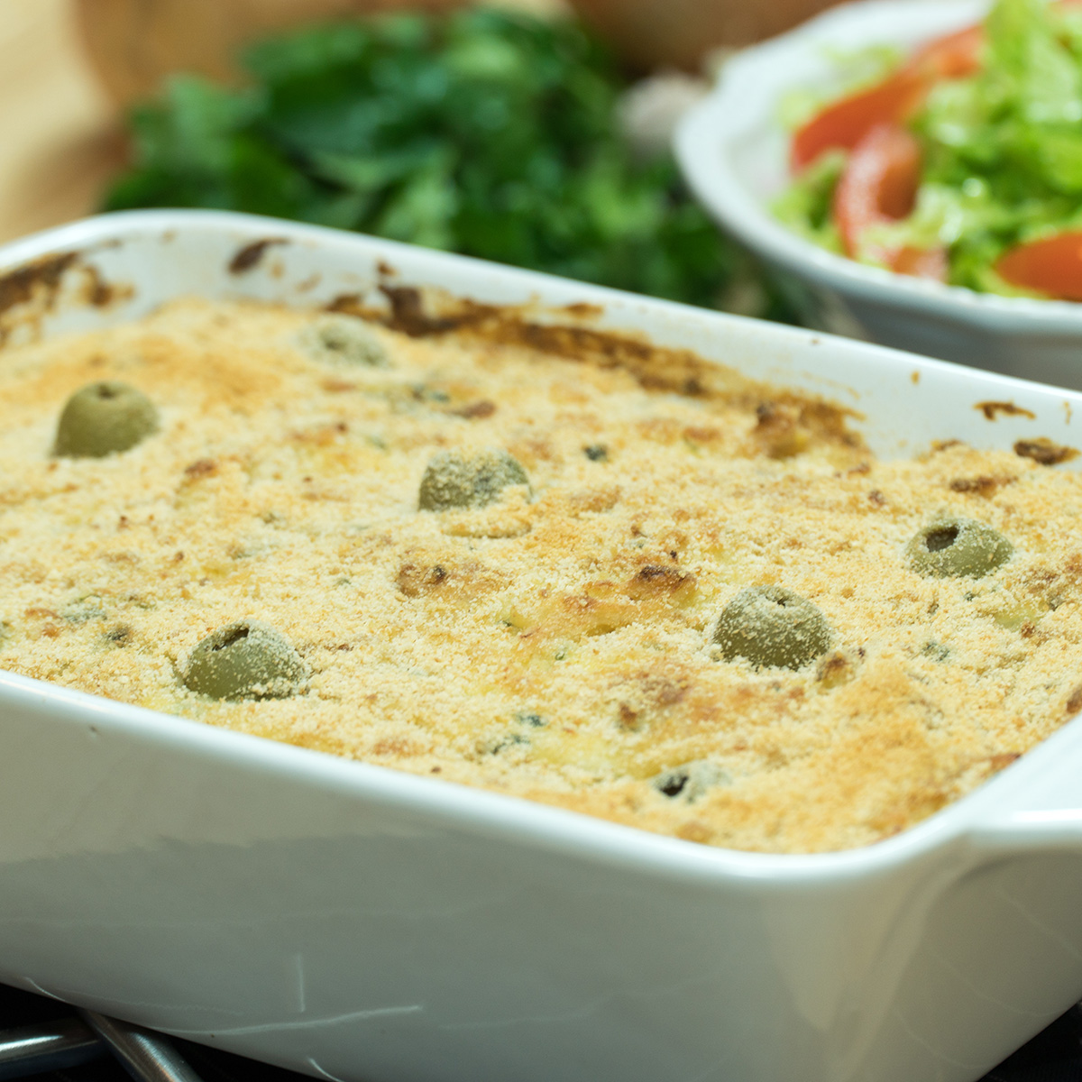 Bacalhau com natas pronto para ser servido.